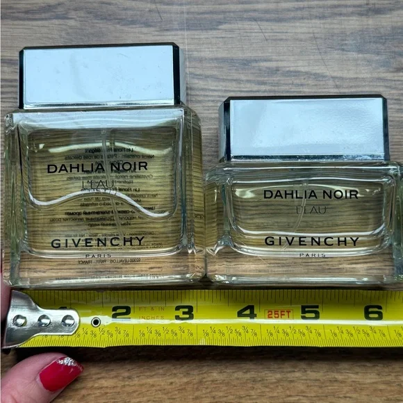 Givenchy Dahlia Noir Leau Floral Fresh Eau de Toilette Perfume Set 2 Bottles - Picture 12 of 12